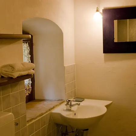 مزرعة للإقامة Borgo Fontanini زوكّا